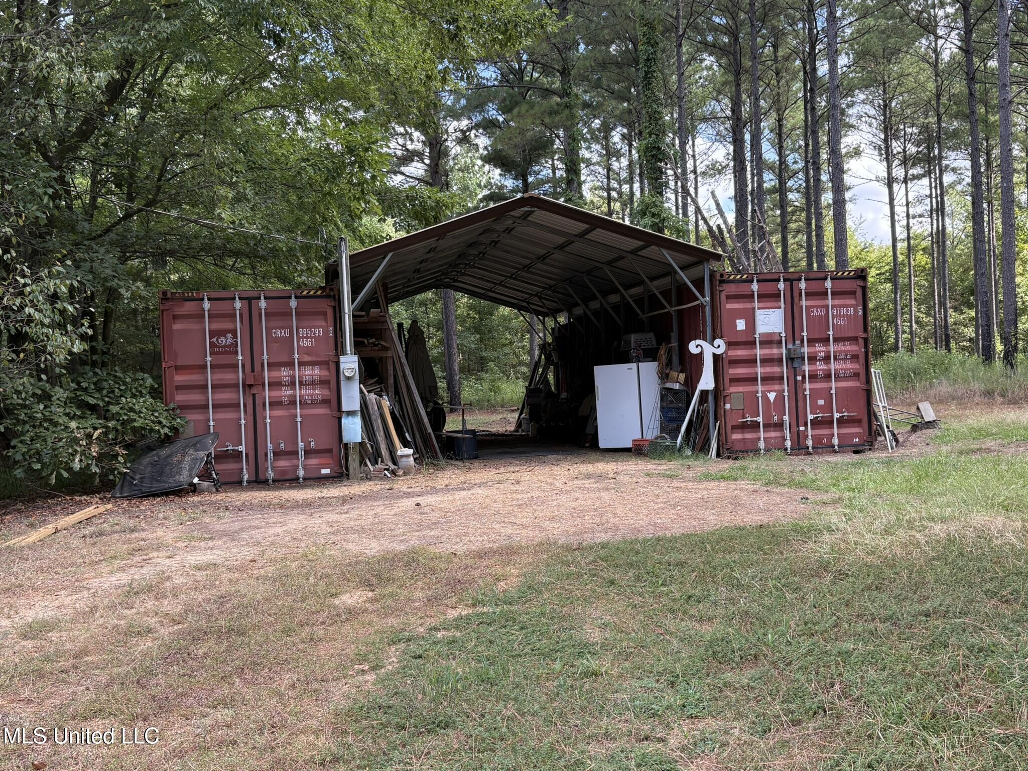 333 Paul White Road Property Photo 34