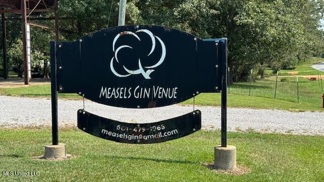 1947 Measells Road Property Photo 2