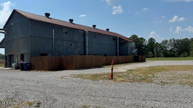 1947 Measells Road Property Photo 3