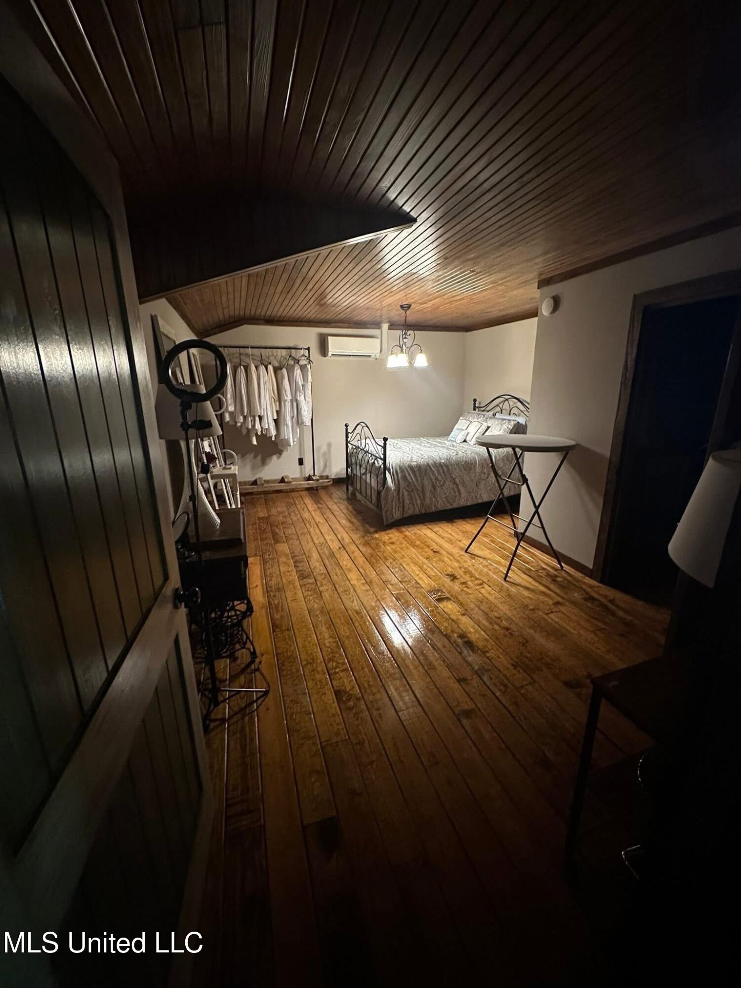 1947 Measells Road Property Photo 28