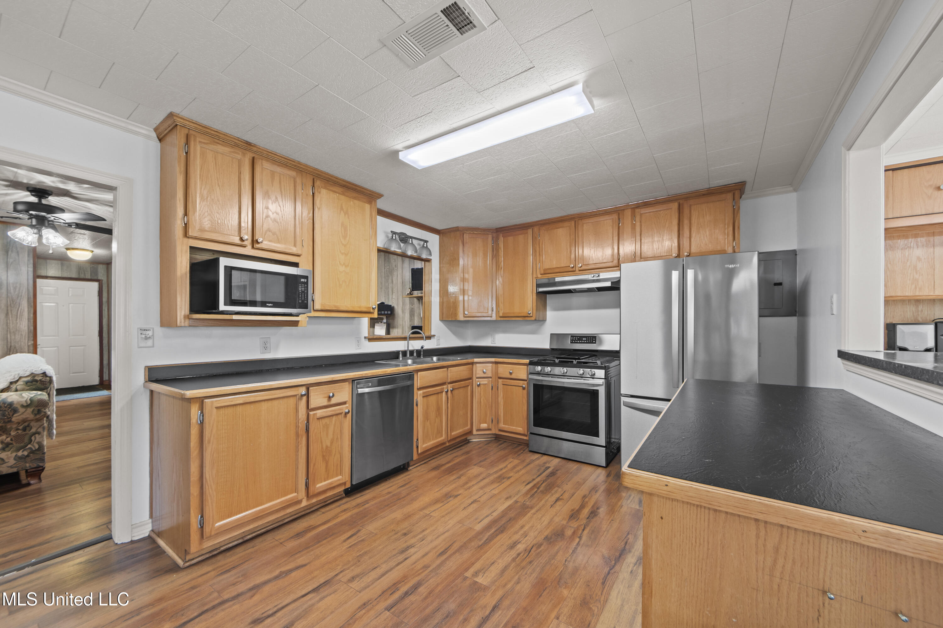 2713 15th Avenue Property Photo 8