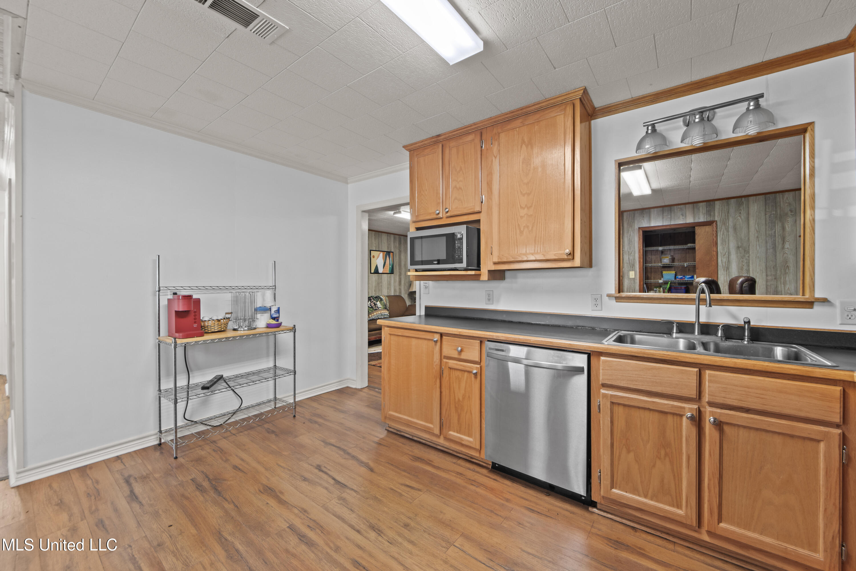 2713 15th Avenue Property Photo 9