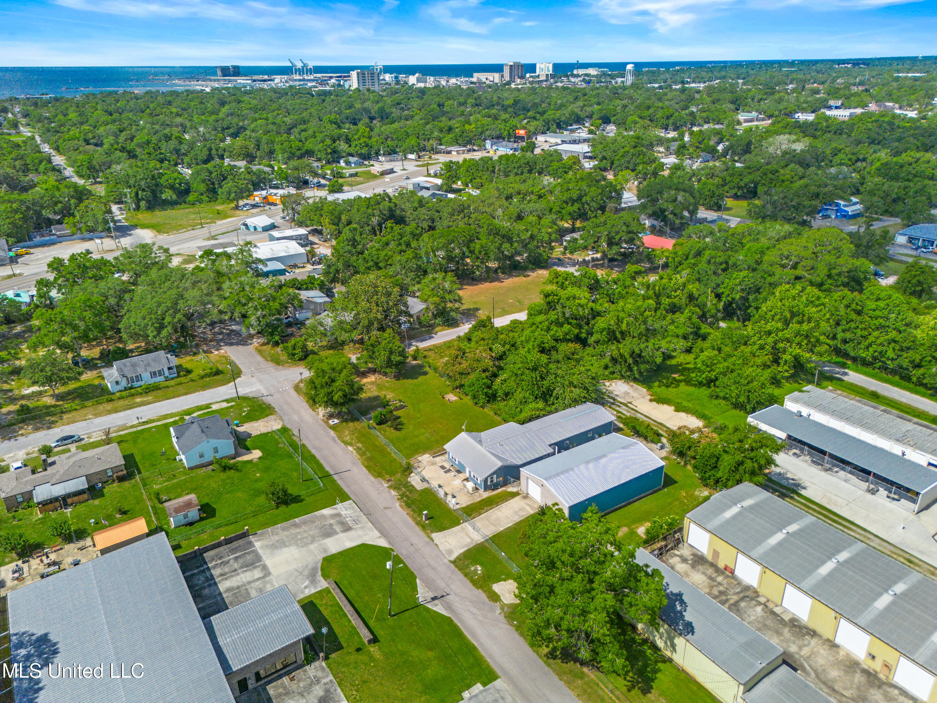 2713 15th Avenue Property Photo 27