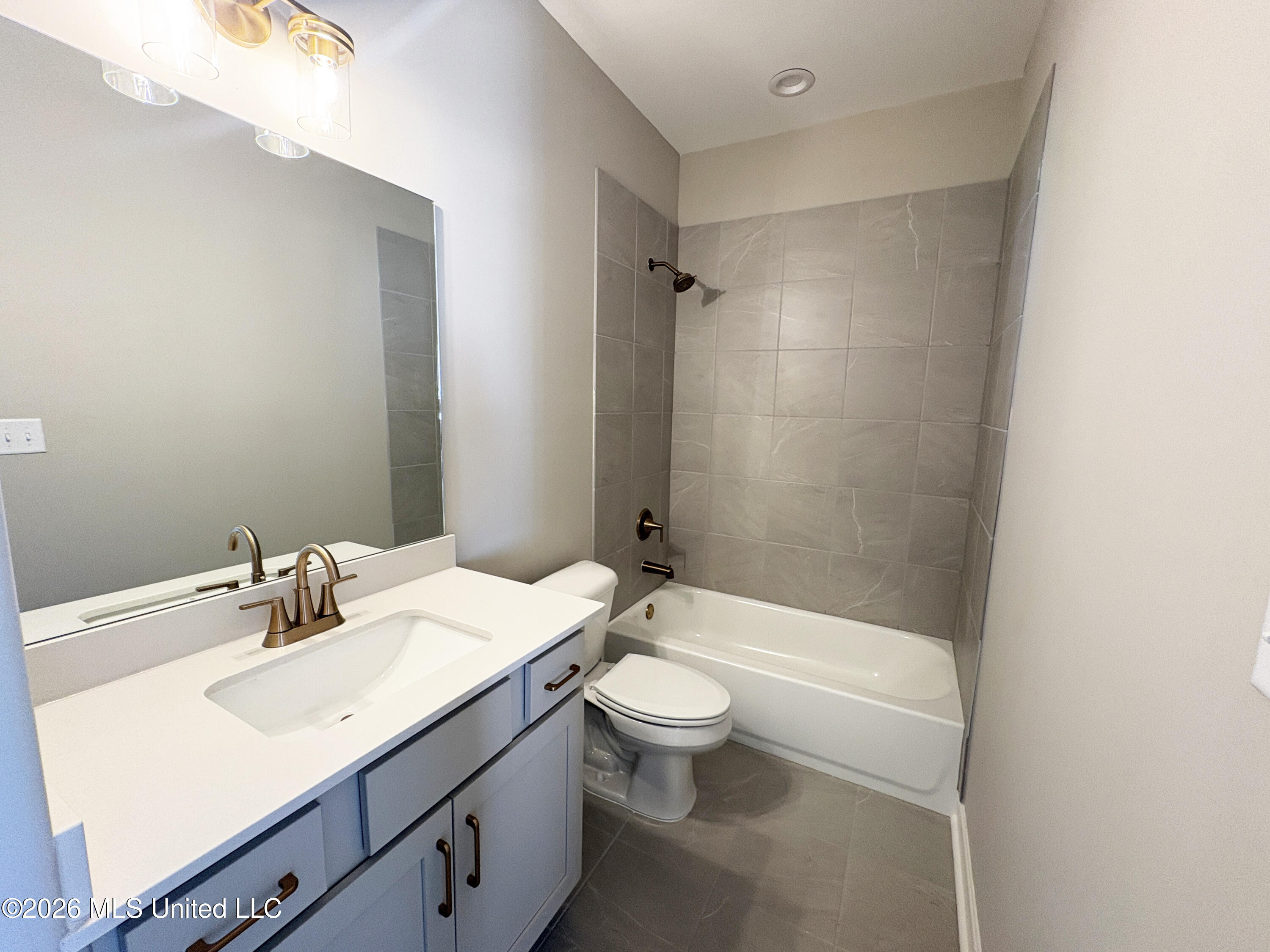8070 Old Addison Drive Property Photo 13