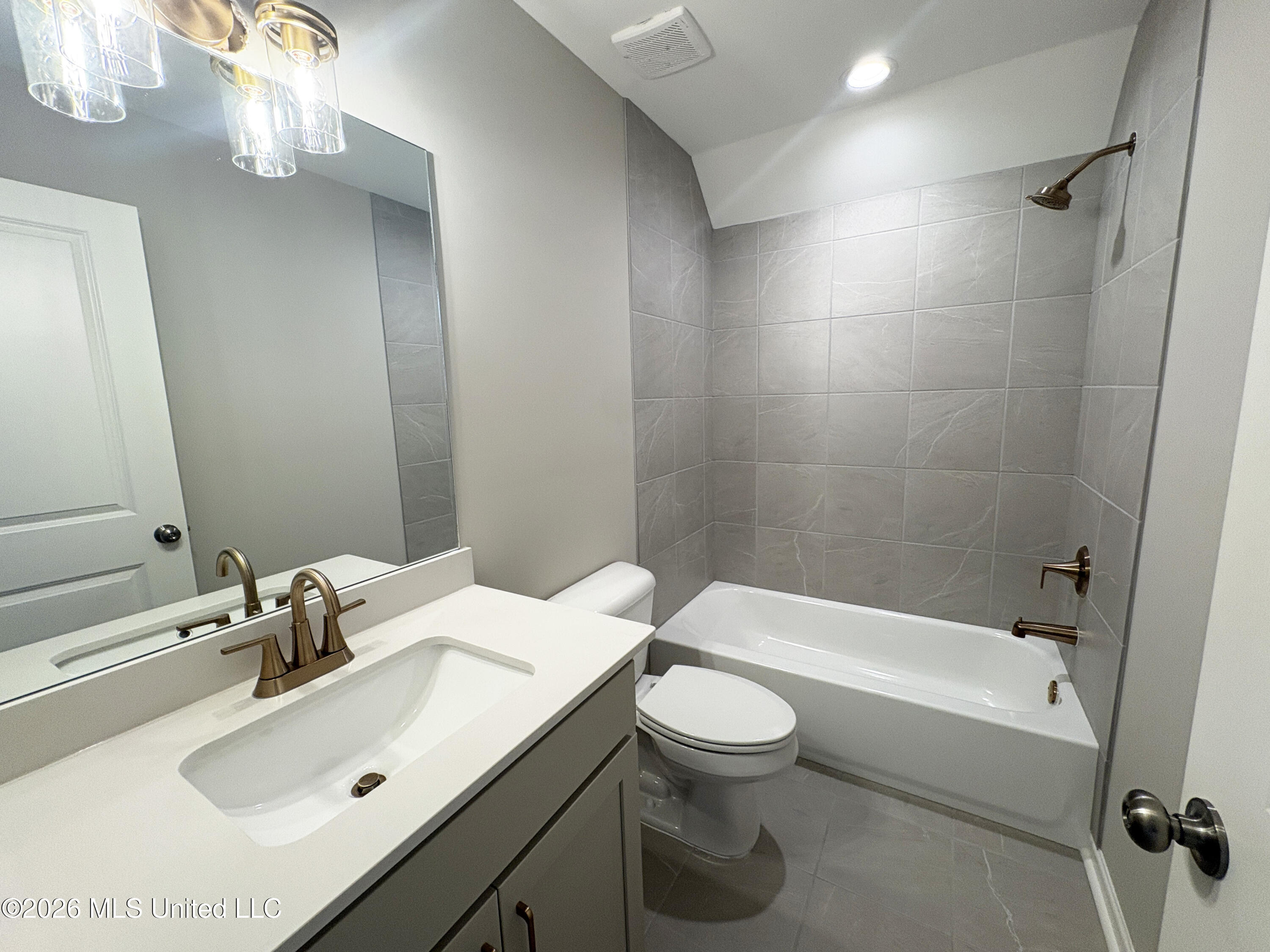 8070 Old Addison Drive Property Photo 15