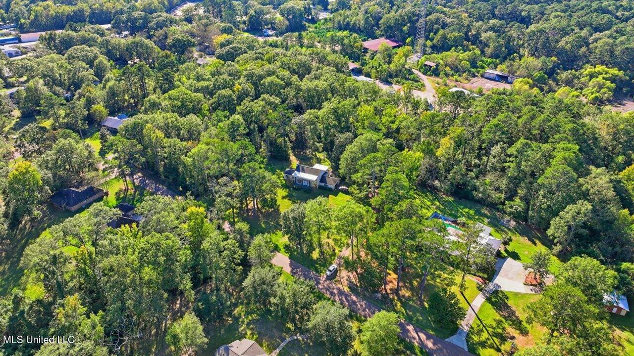 602 Circle Drive Property Photo 46