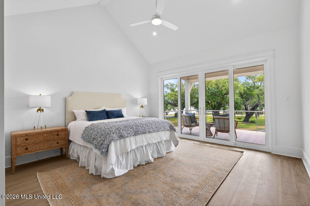 642 N Beach Boulevard Property Photo 28