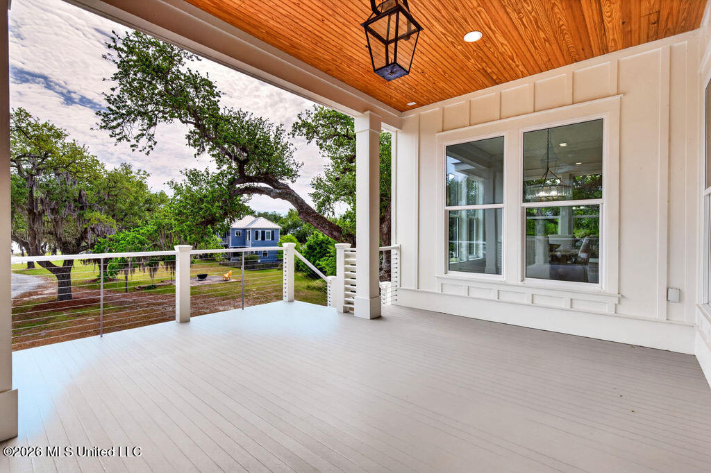 642 N Beach Boulevard Property Photo 60