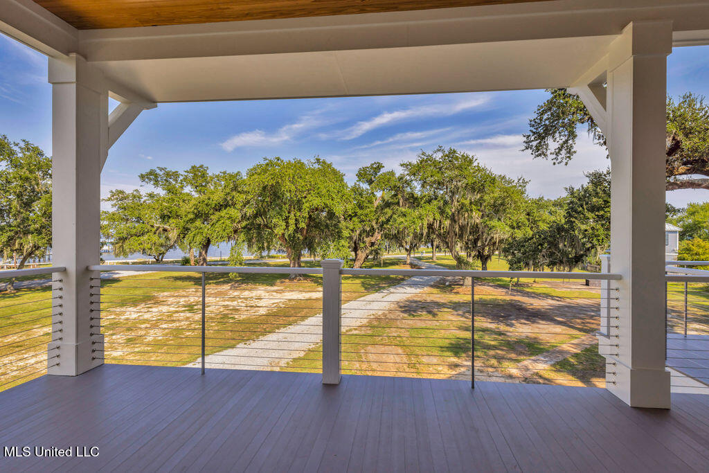 642 N Beach Boulevard Property Photo 62