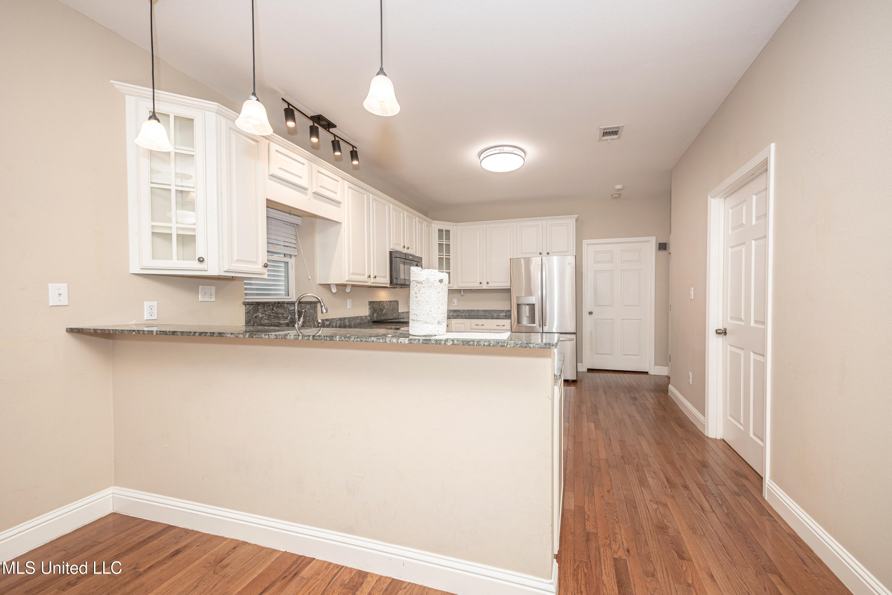 1457 Georgia Place Property Photo 34