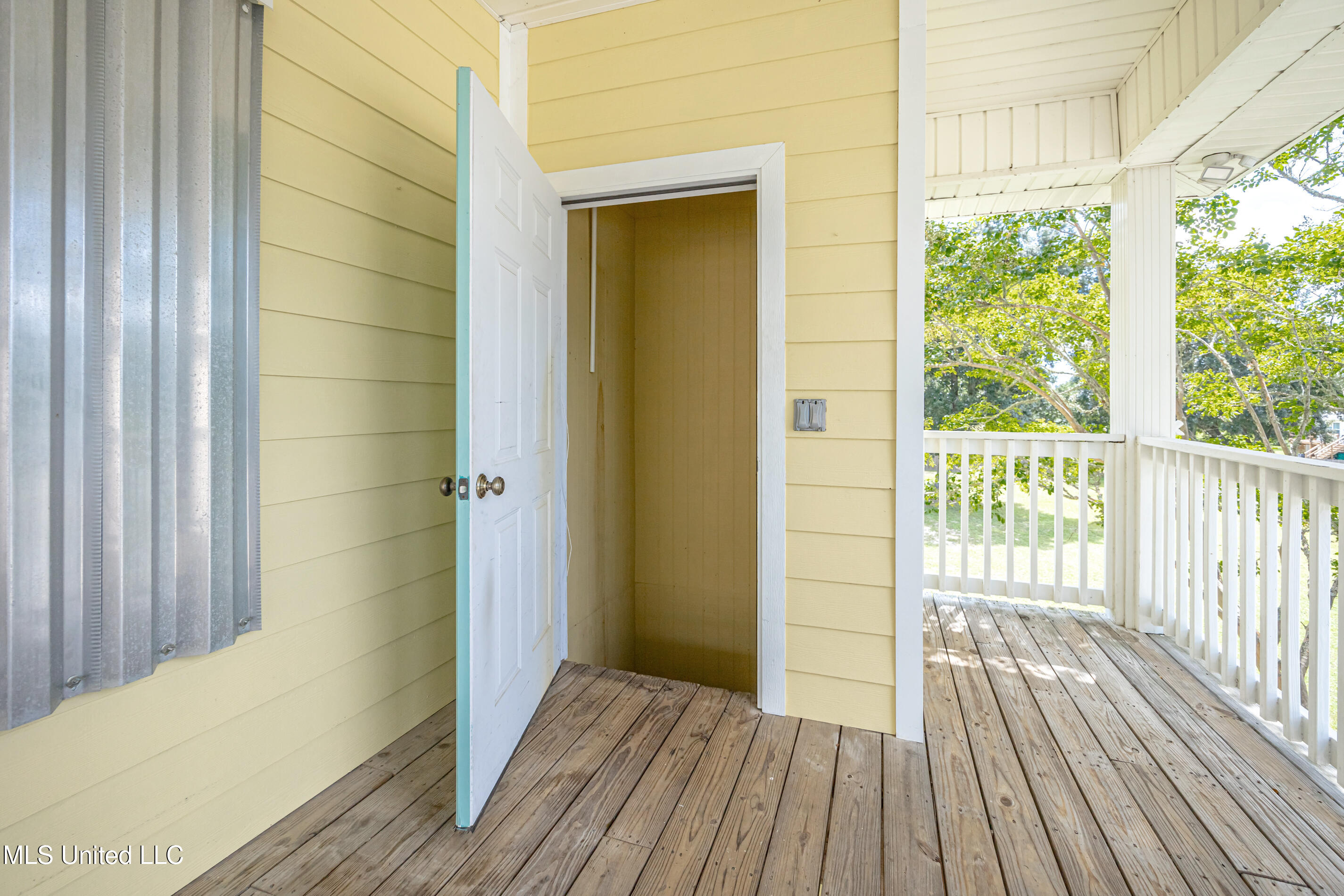 1457 Georgia Place Property Photo 68