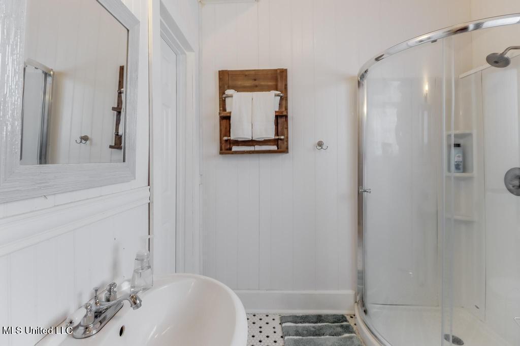 132 Dukate Street Property Photo 18