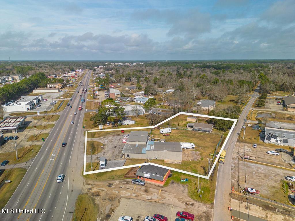 6514 Washington Avenue Property Photo 3