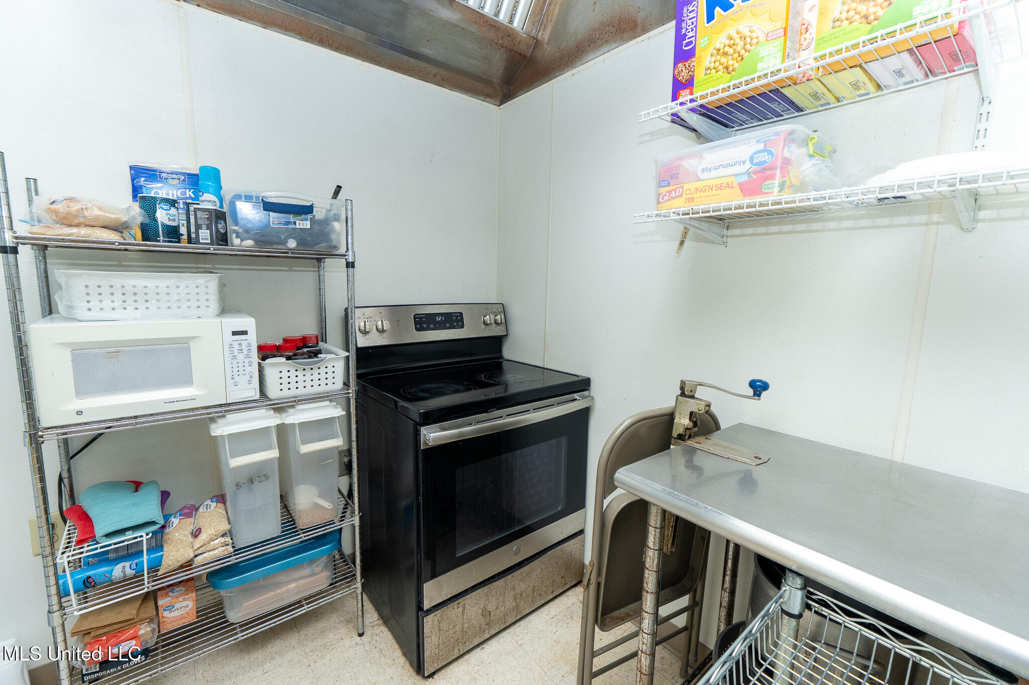 890 Vee Street Property Photo 41