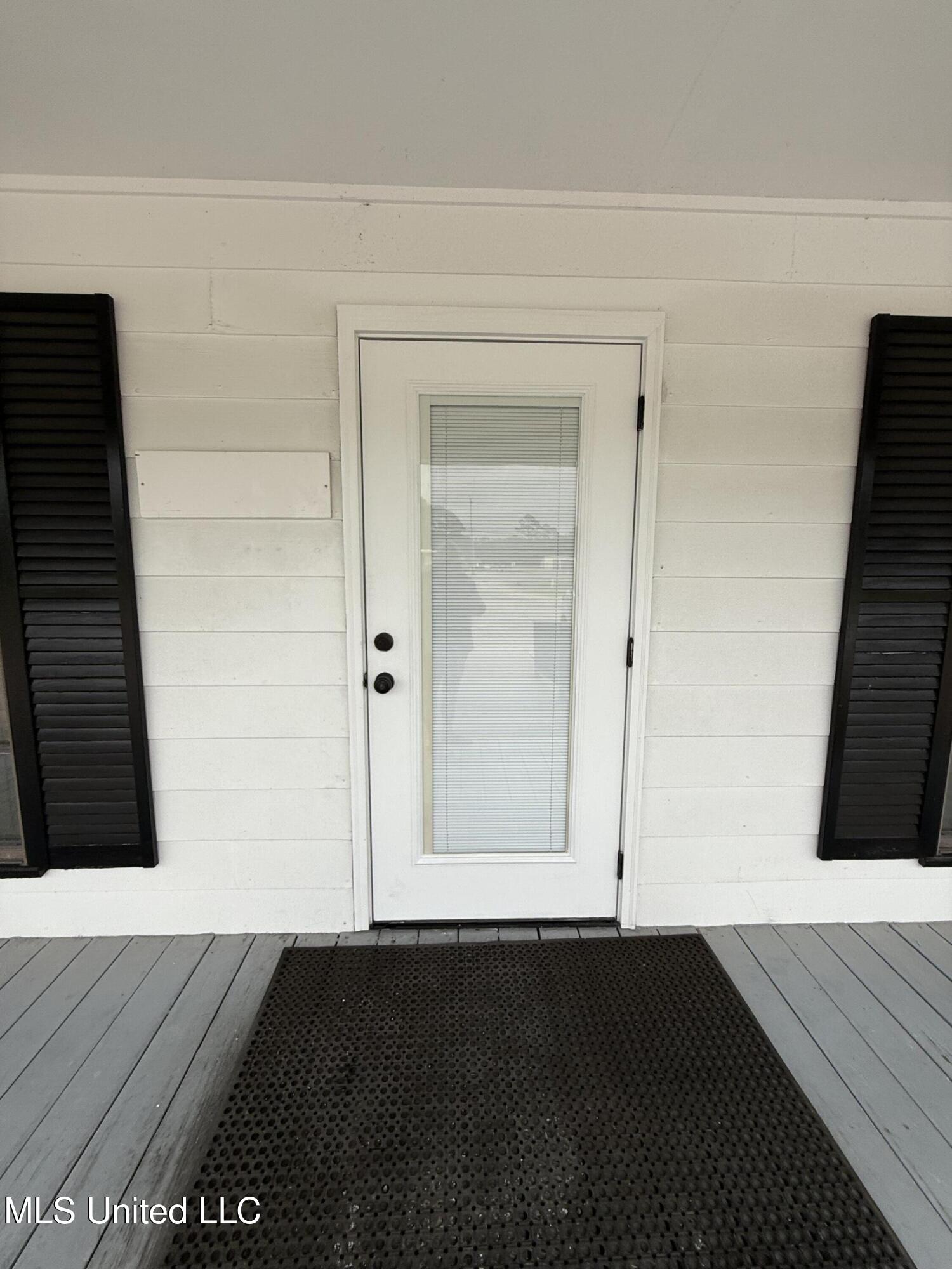 7302 Highway 613 Road Property Photo 2