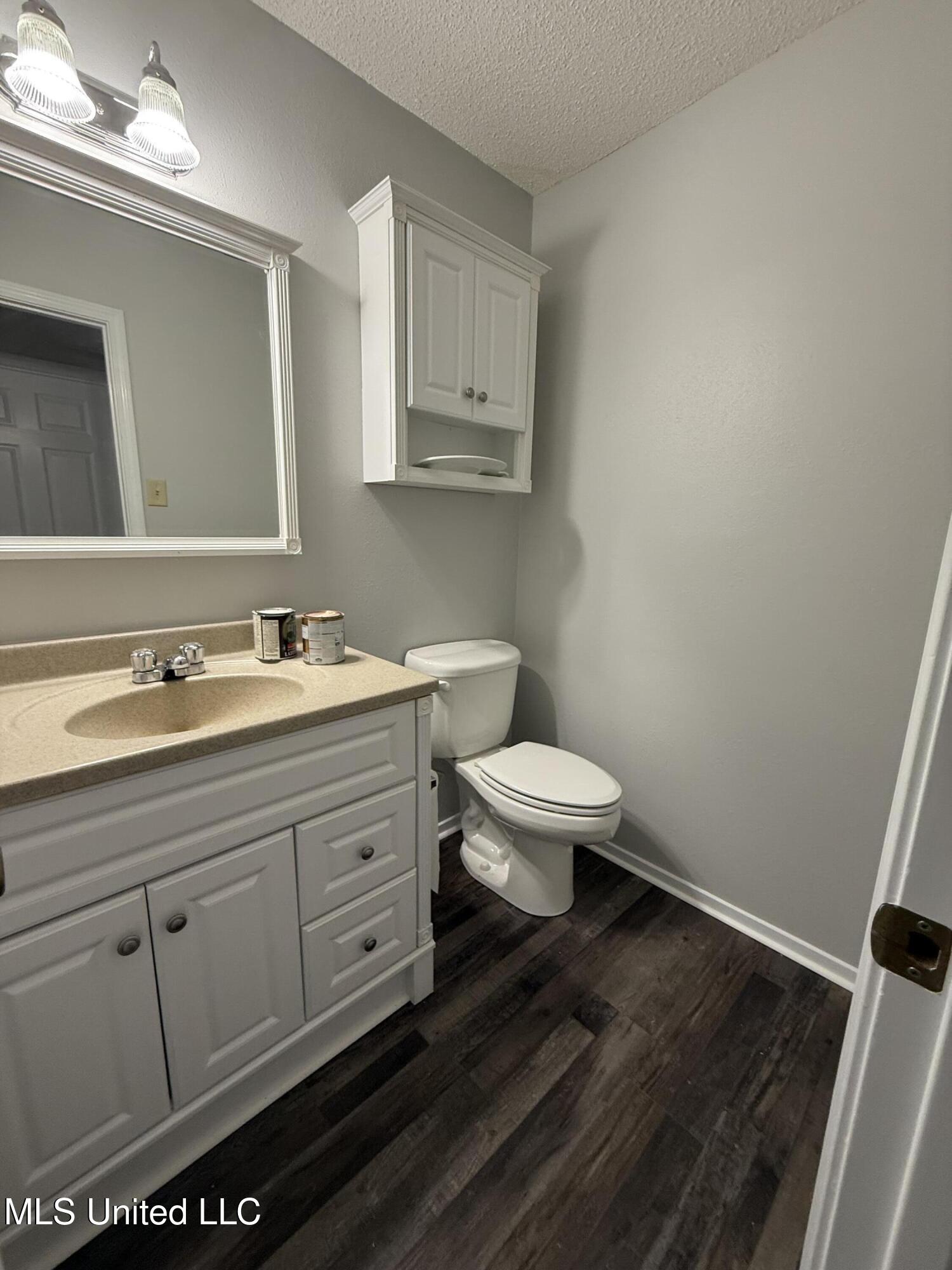 7302 Highway 613 Road Property Photo 4