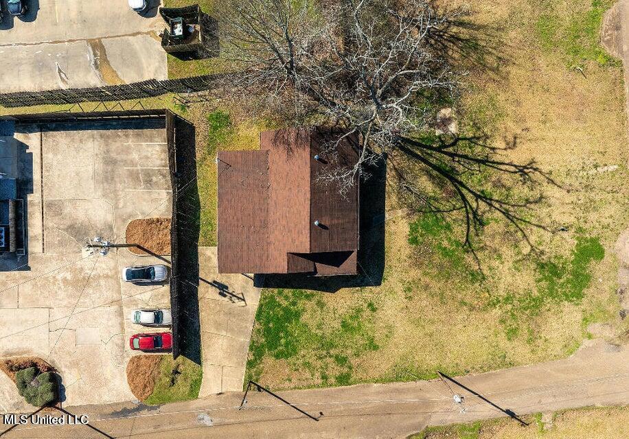 139 Gray Lane Property Photo 5