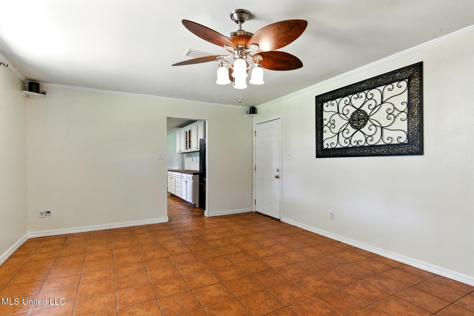 1526 Oldfield Drive Property Photo 11