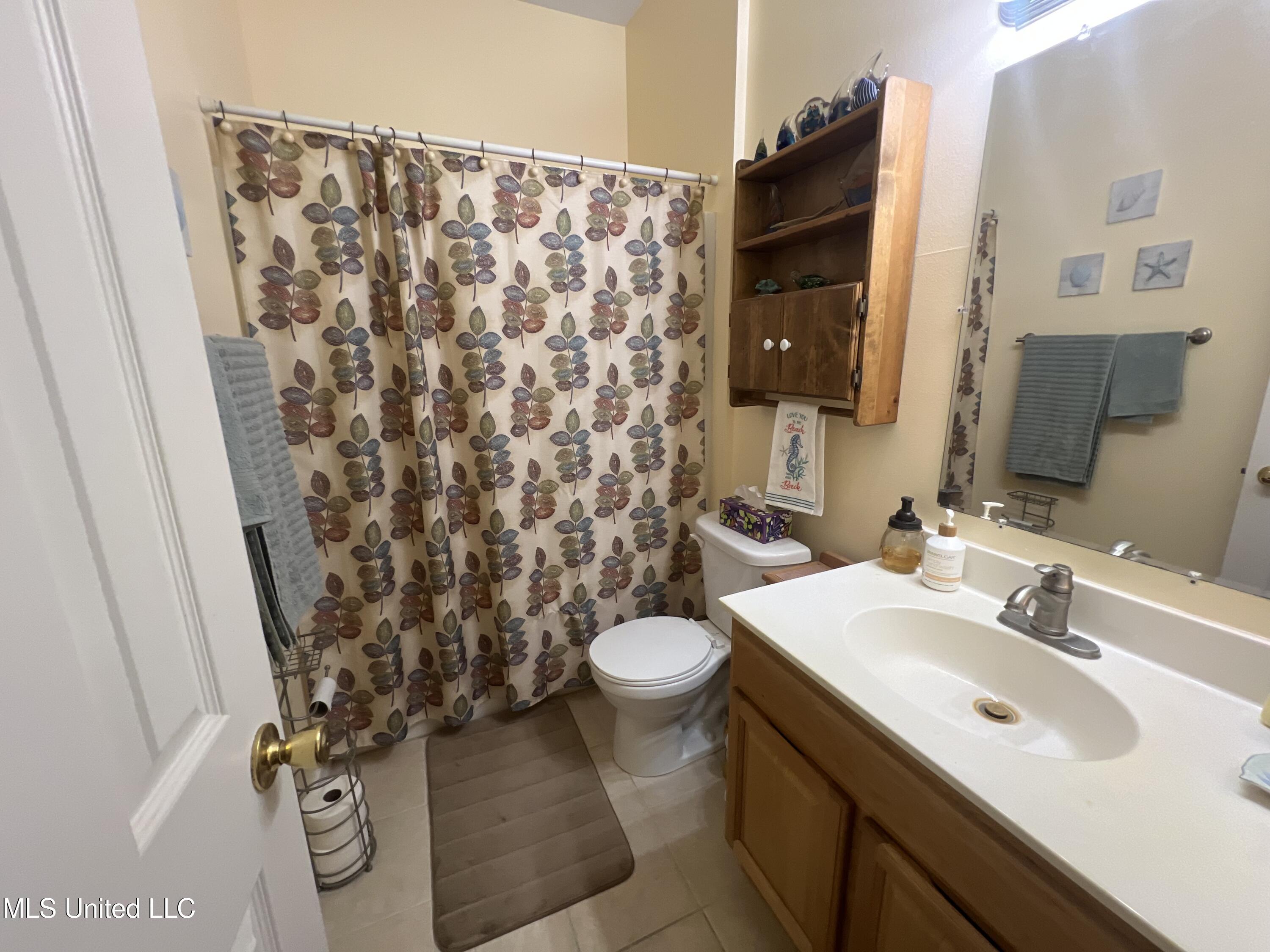 7054 W Perry Street Property Photo 22