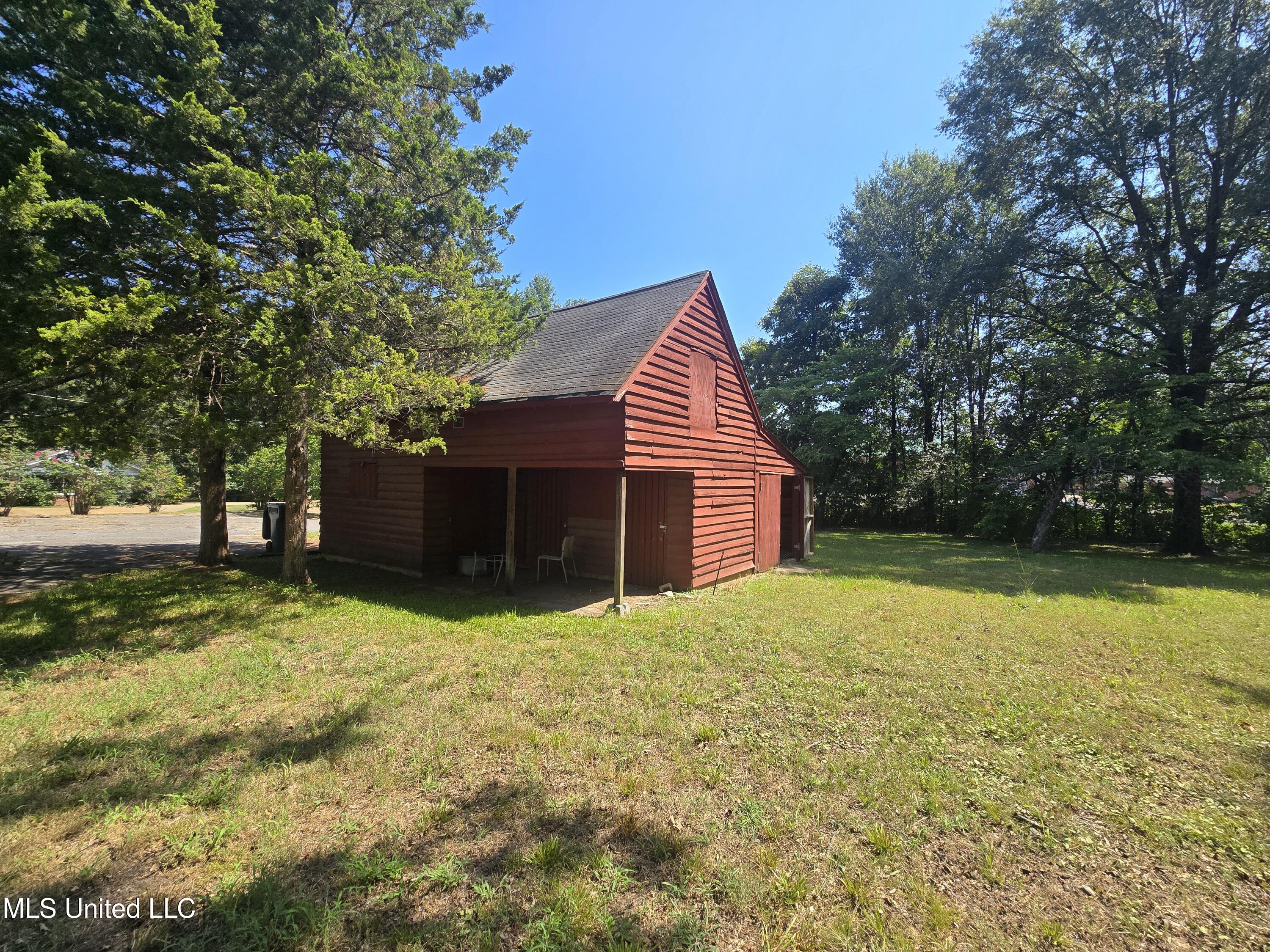 4364 Hwy 51 Property Photo 2