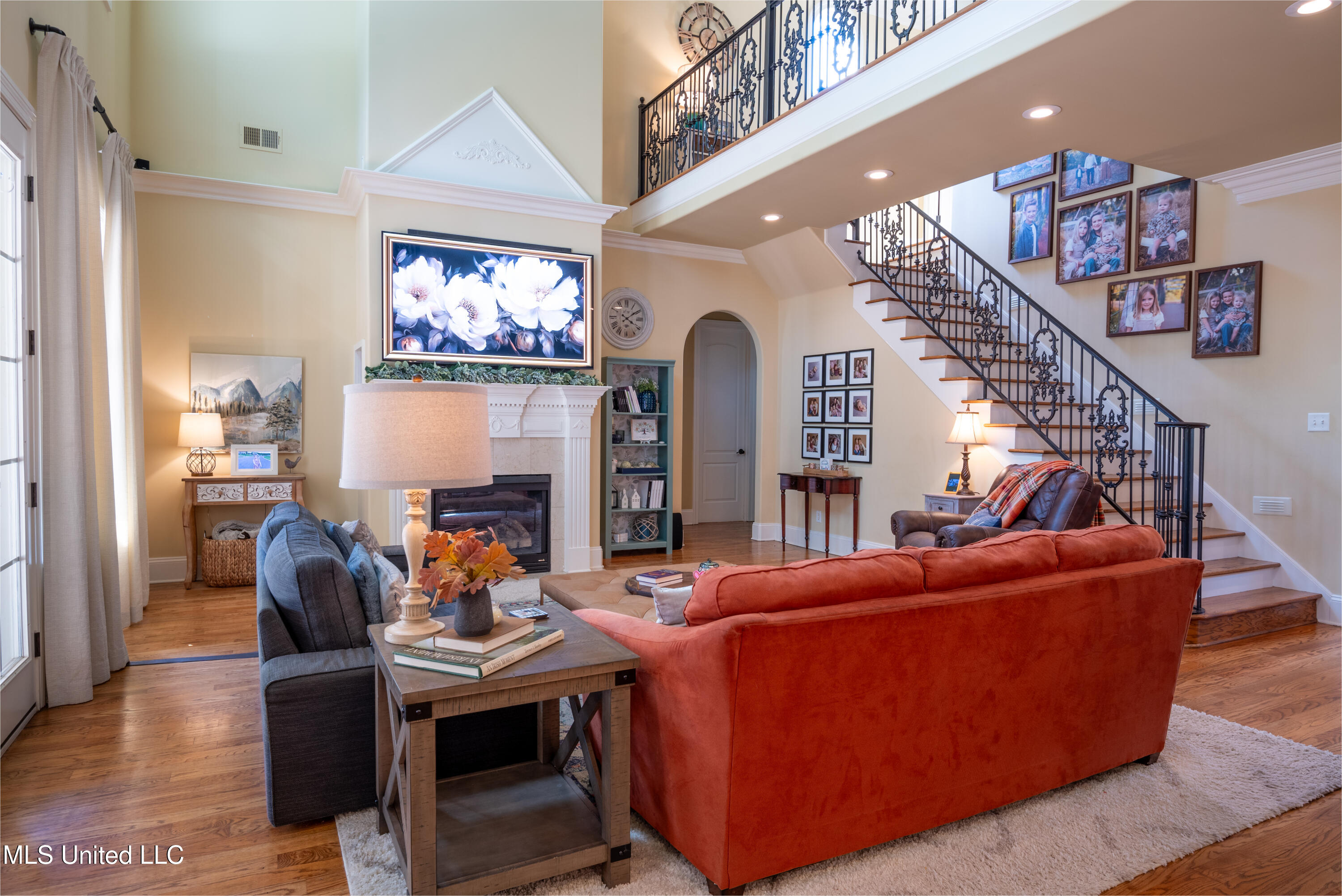 2843 Manning Circle S Property Photo 5