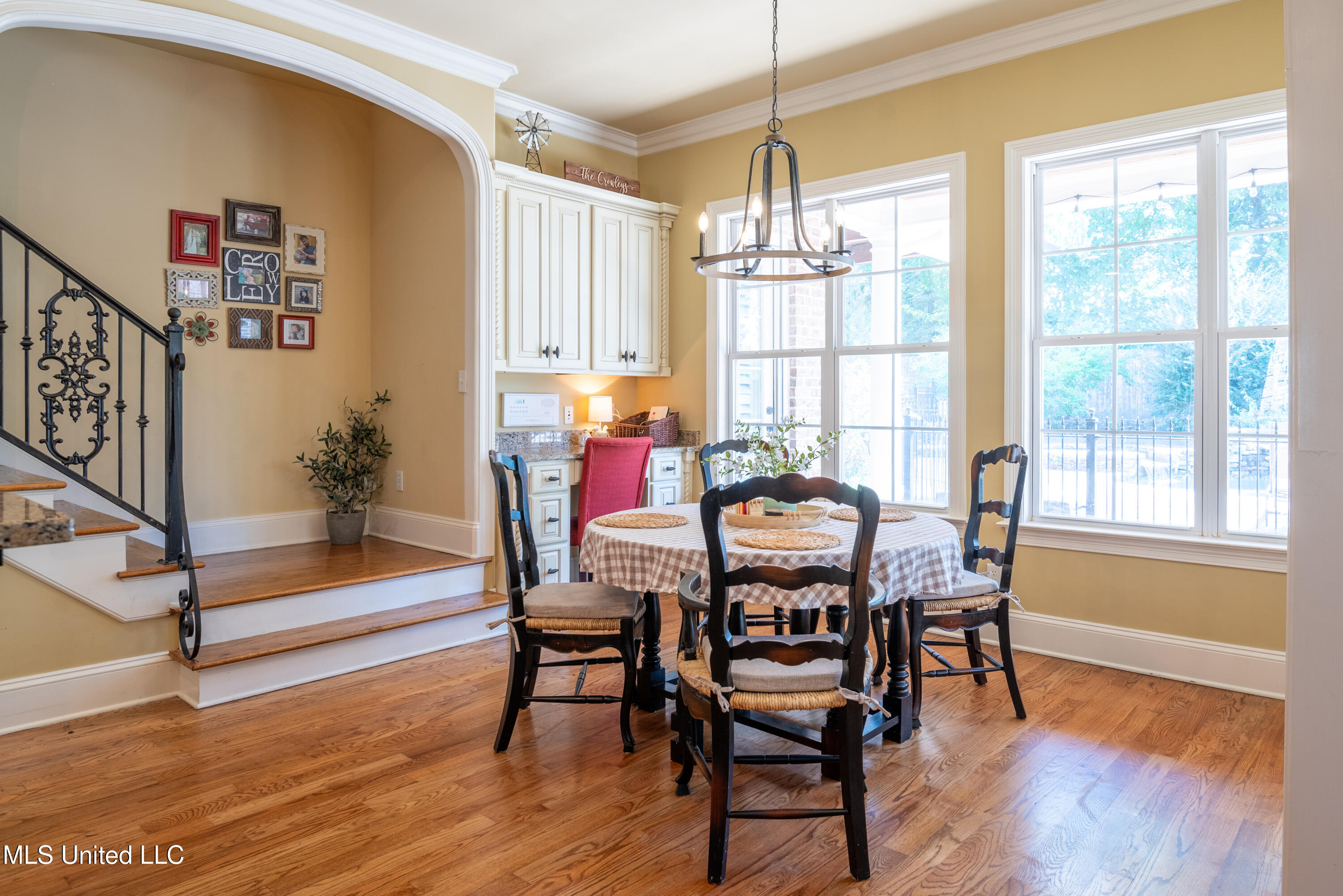 2843 Manning Circle S Property Photo 15