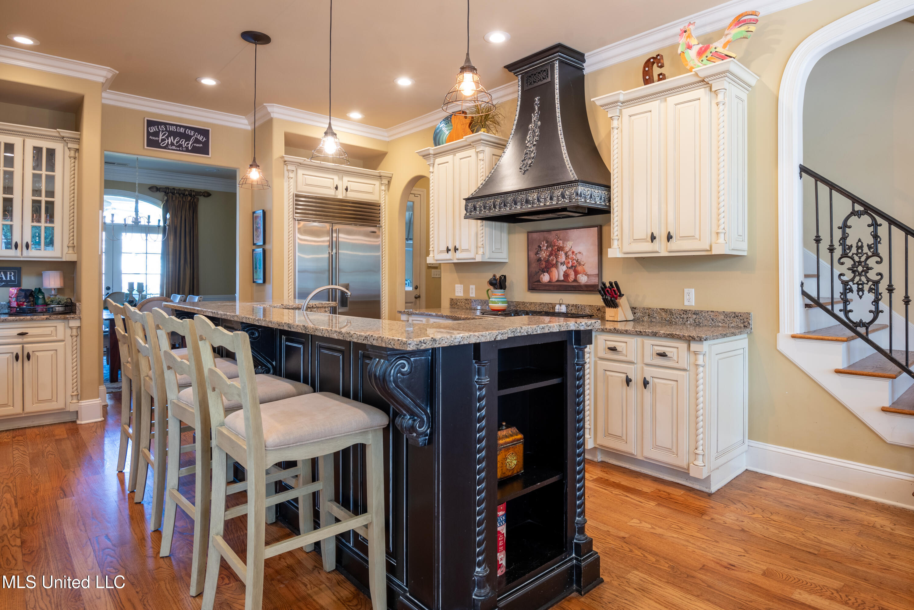 2843 Manning Circle S Property Photo 16