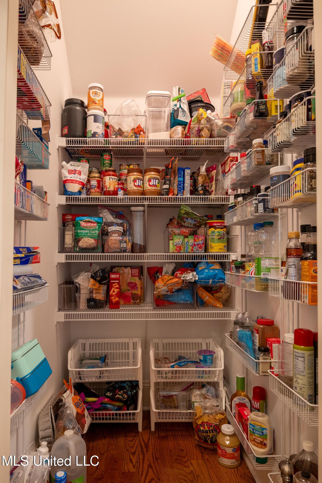 2843 Manning Circle S Property Photo 23