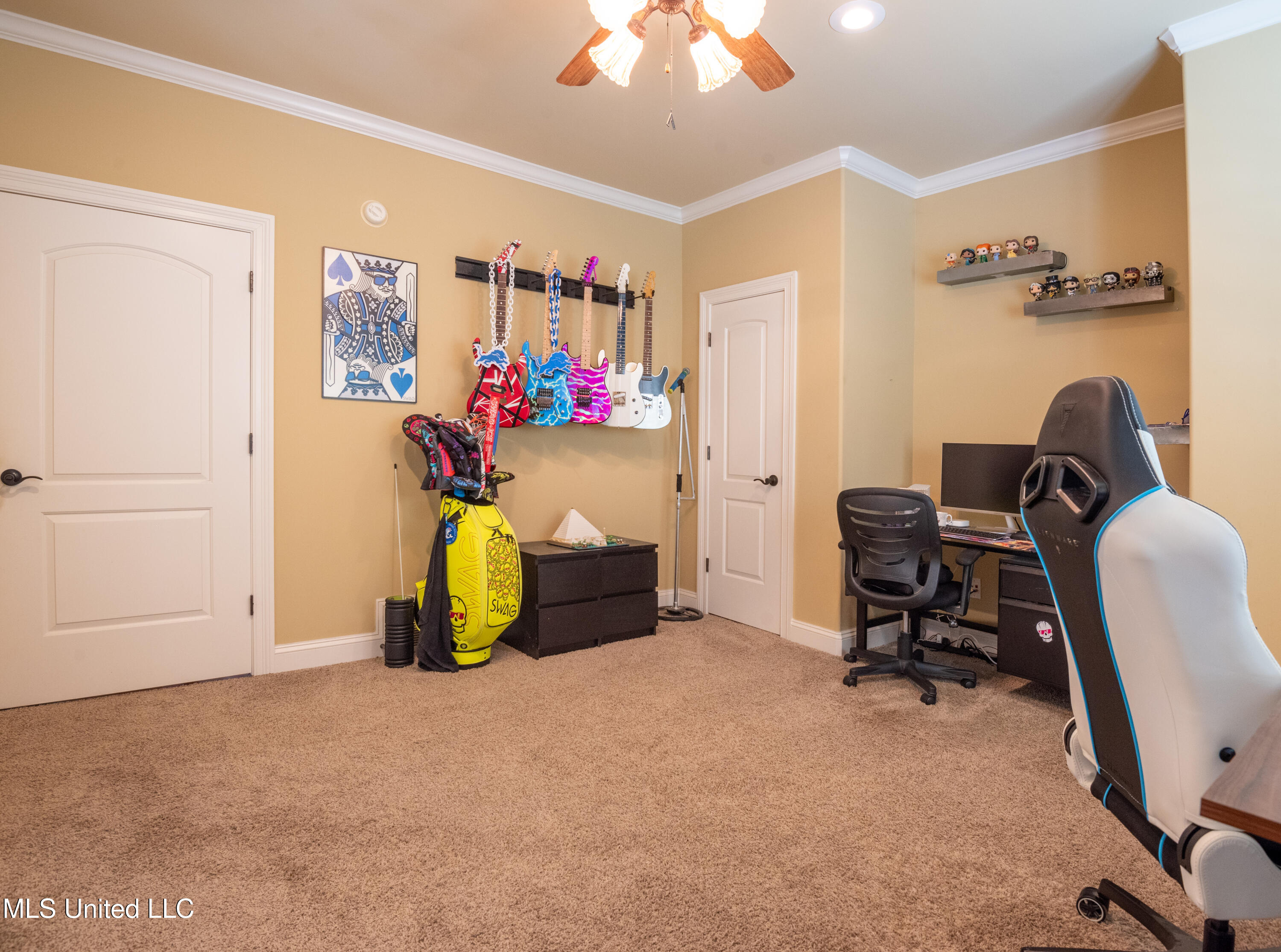 2843 Manning Circle S Property Photo 37