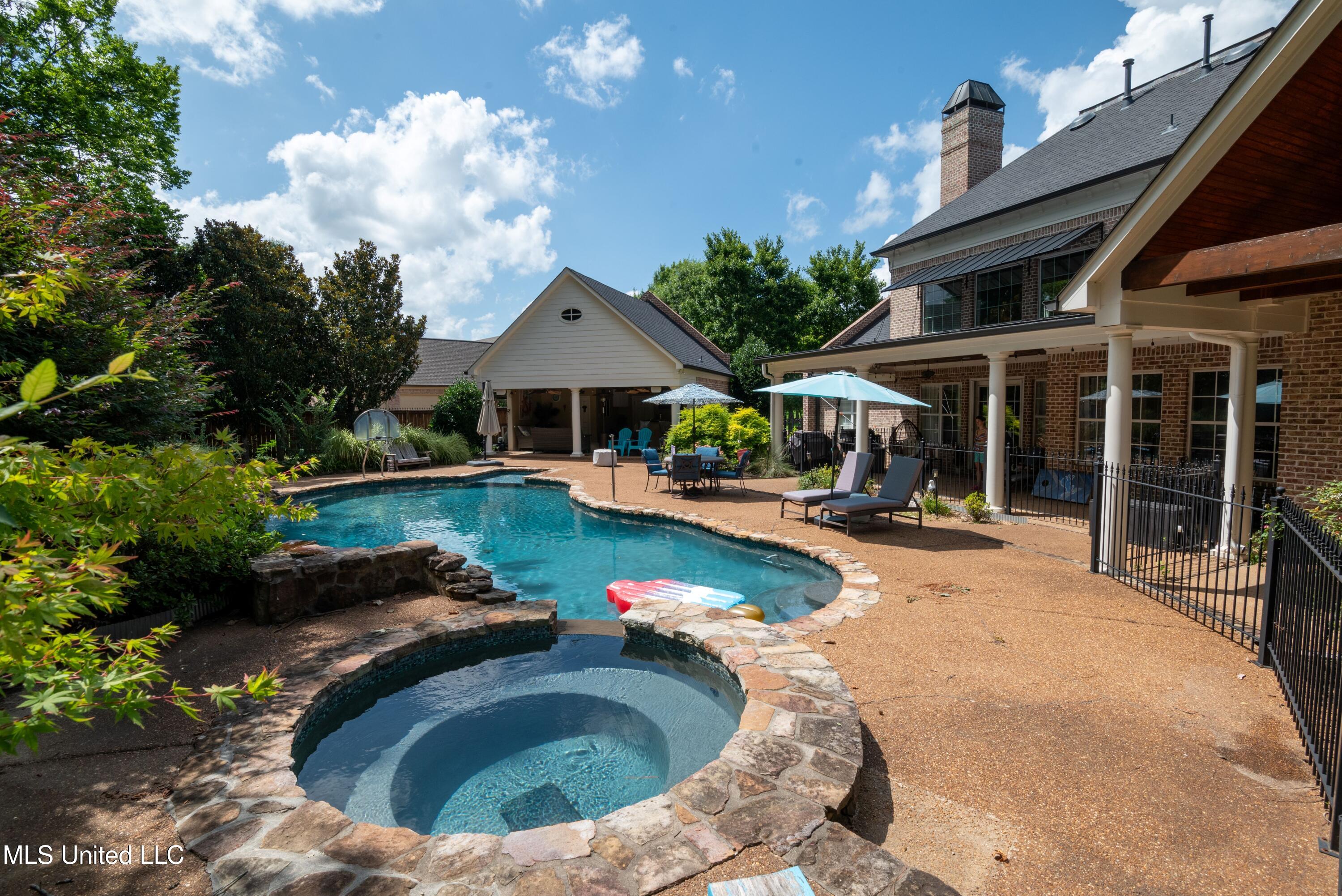 2843 Manning Circle S Property Photo 44