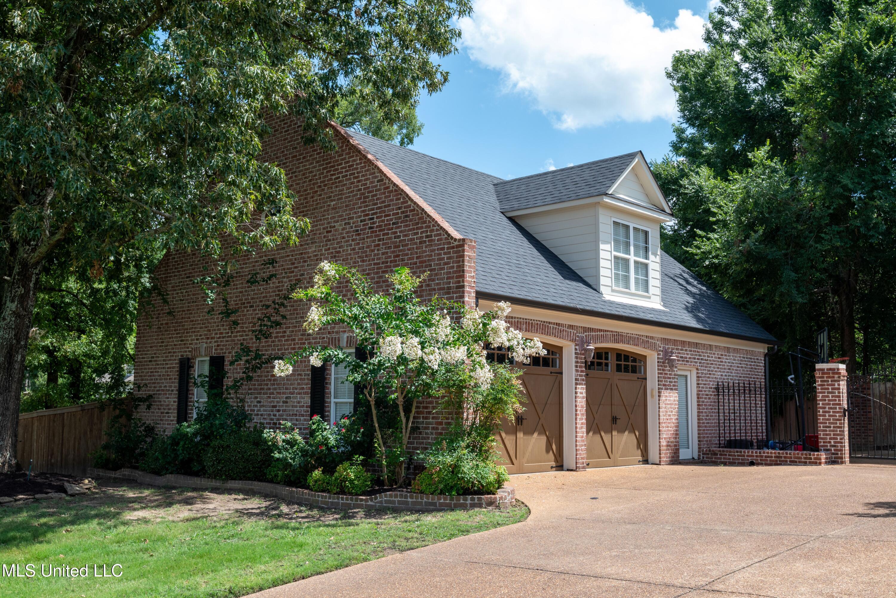 2843 Manning Circle S Property Photo 51