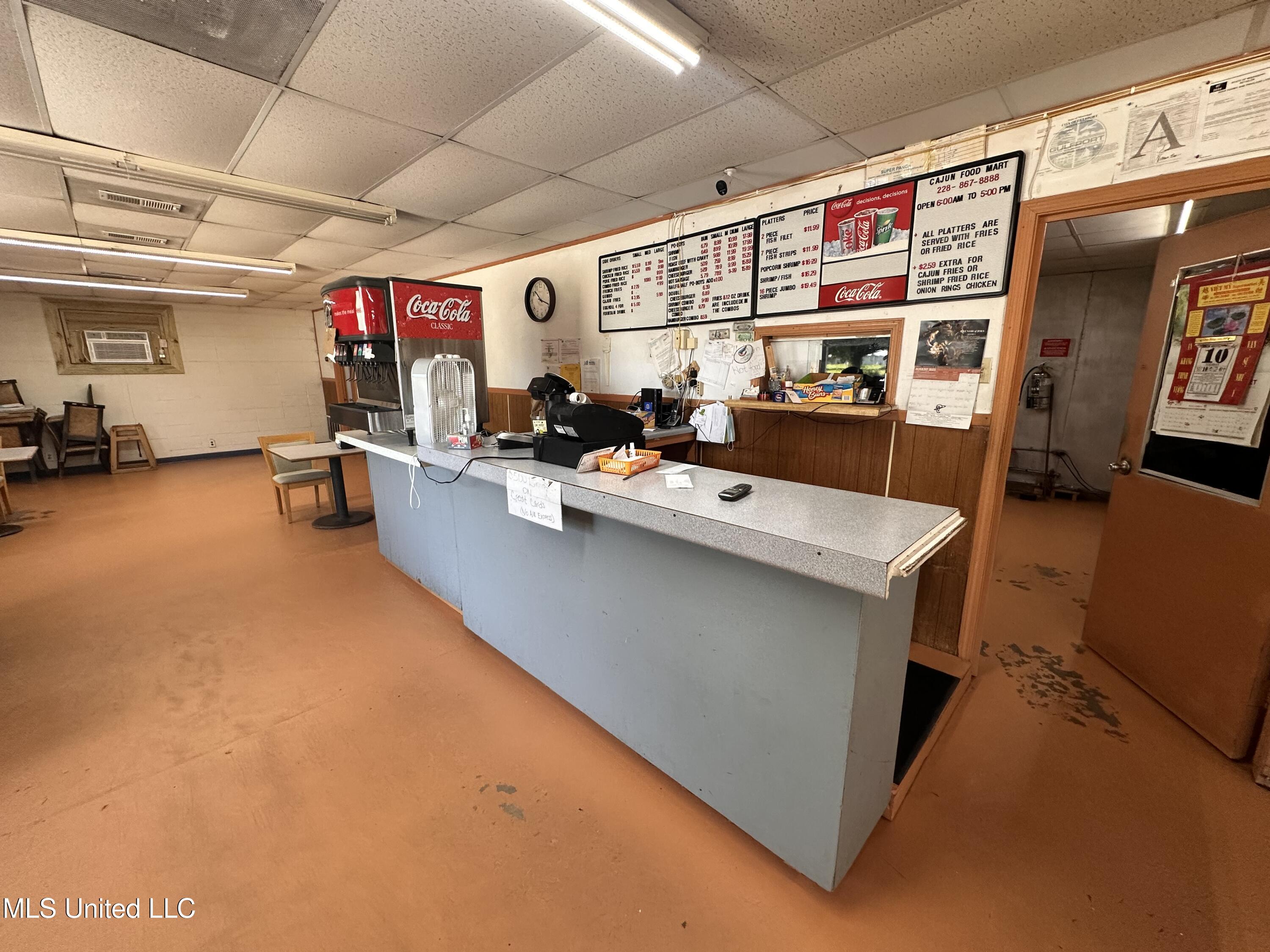 1225 34th Street Property Photo 11