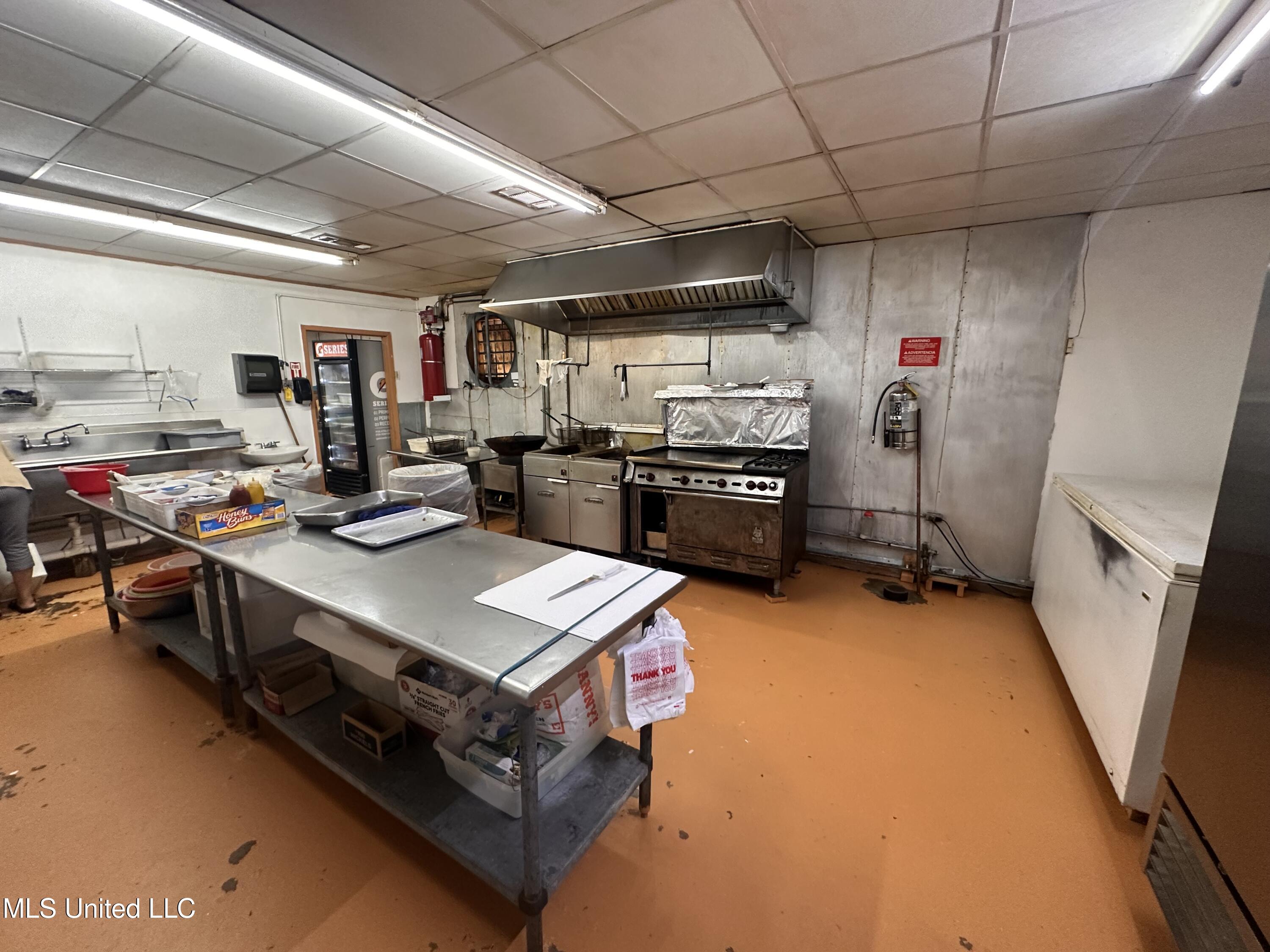 1225 34th Street Property Photo 15