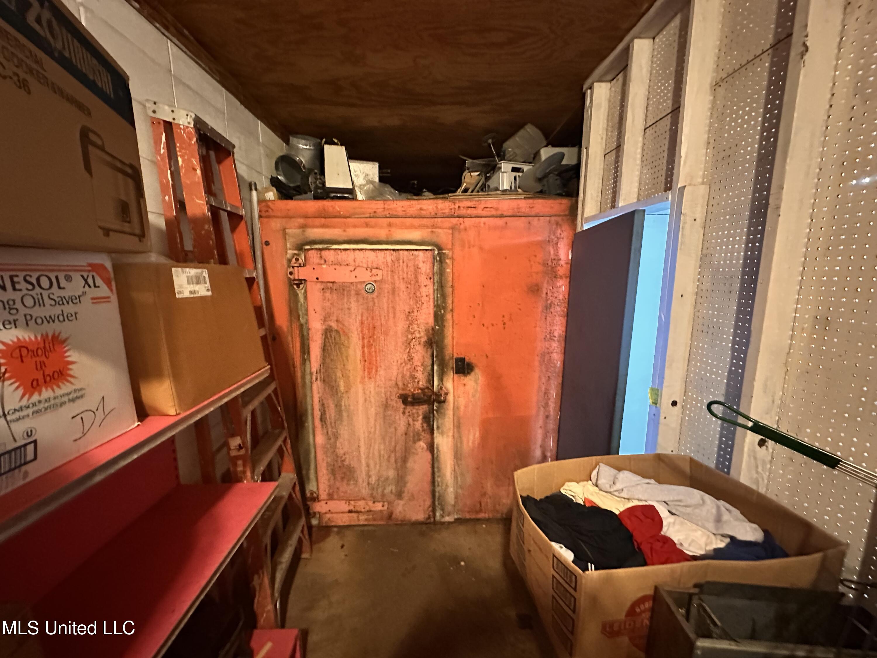 1225 34th Street Property Photo 22