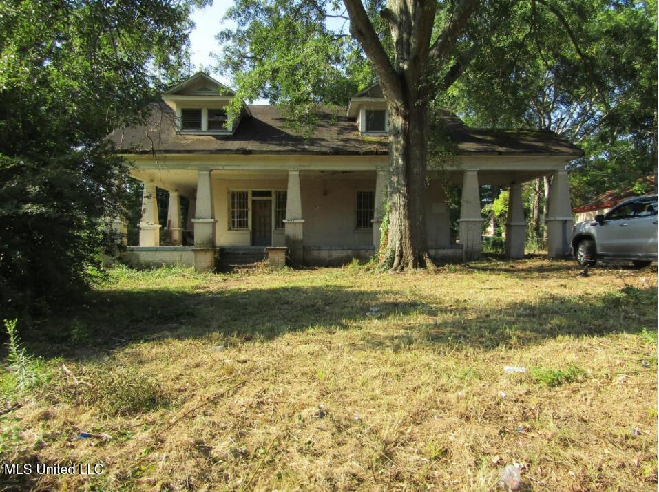 1655 Saint Charles Street Property Photo 1