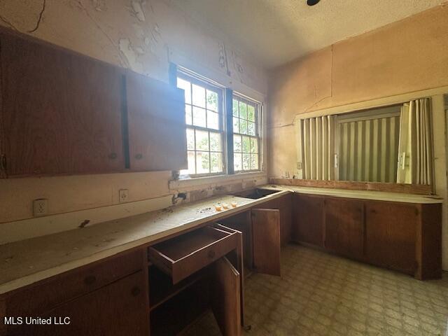 1655 Saint Charles Street Property Photo 3