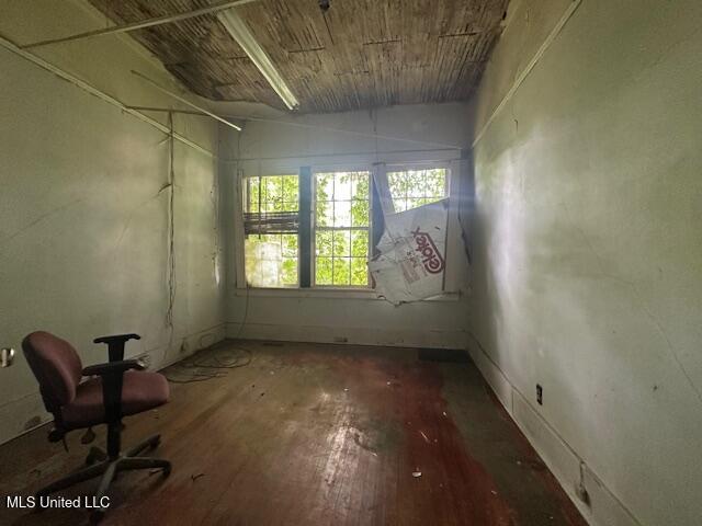 1655 Saint Charles Street Property Photo 7