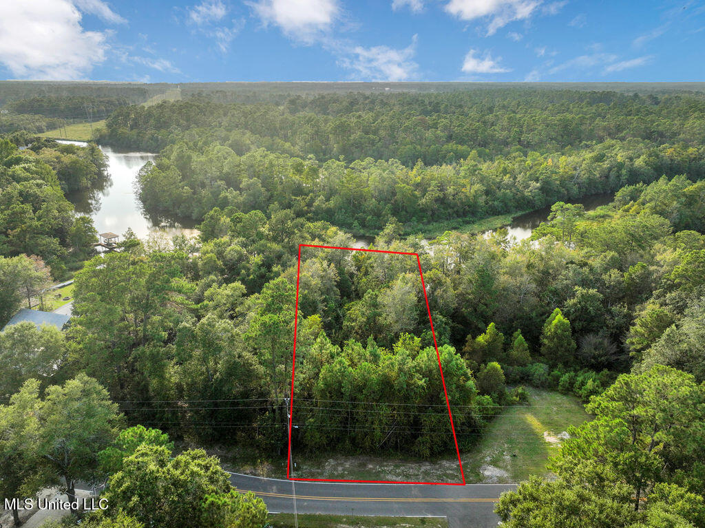 Bayou Drive Property Photo 13