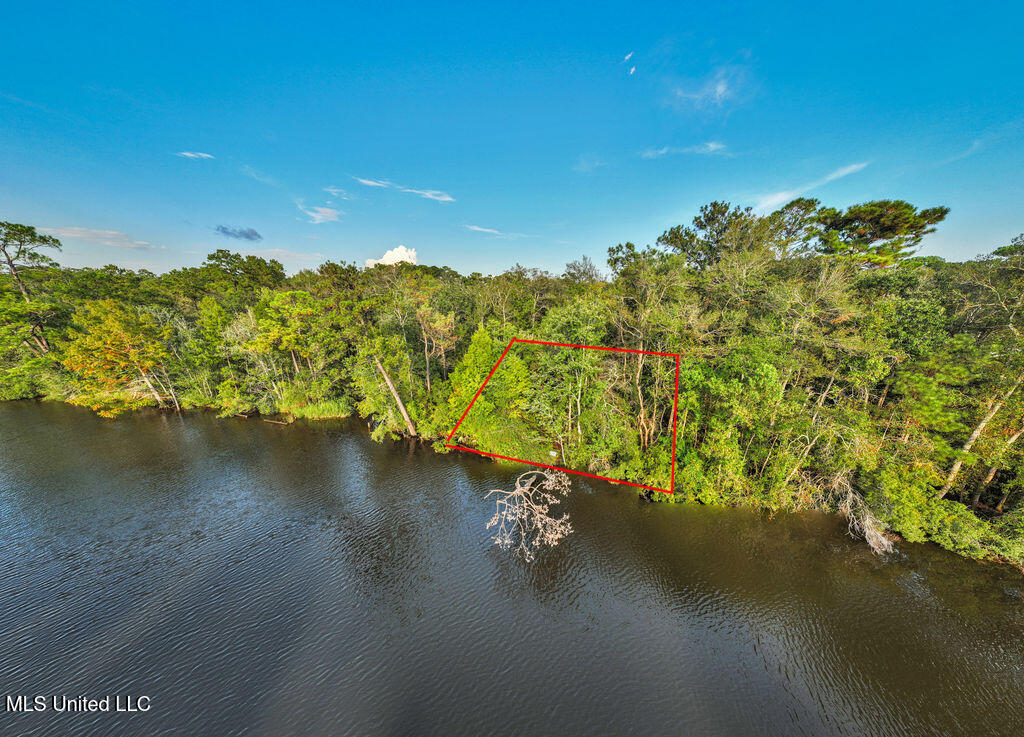 Bayou Drive Property Photo 21