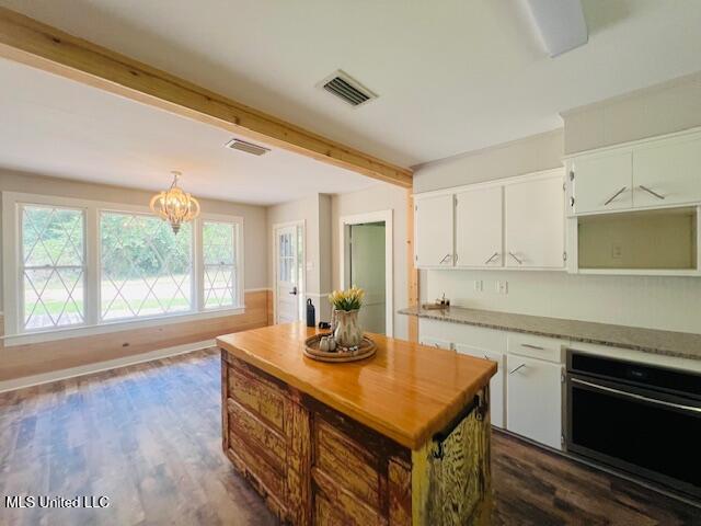 206 Lewis Street Property Photo 6