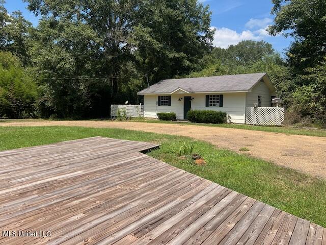 206 Lewis Street Property Photo 20