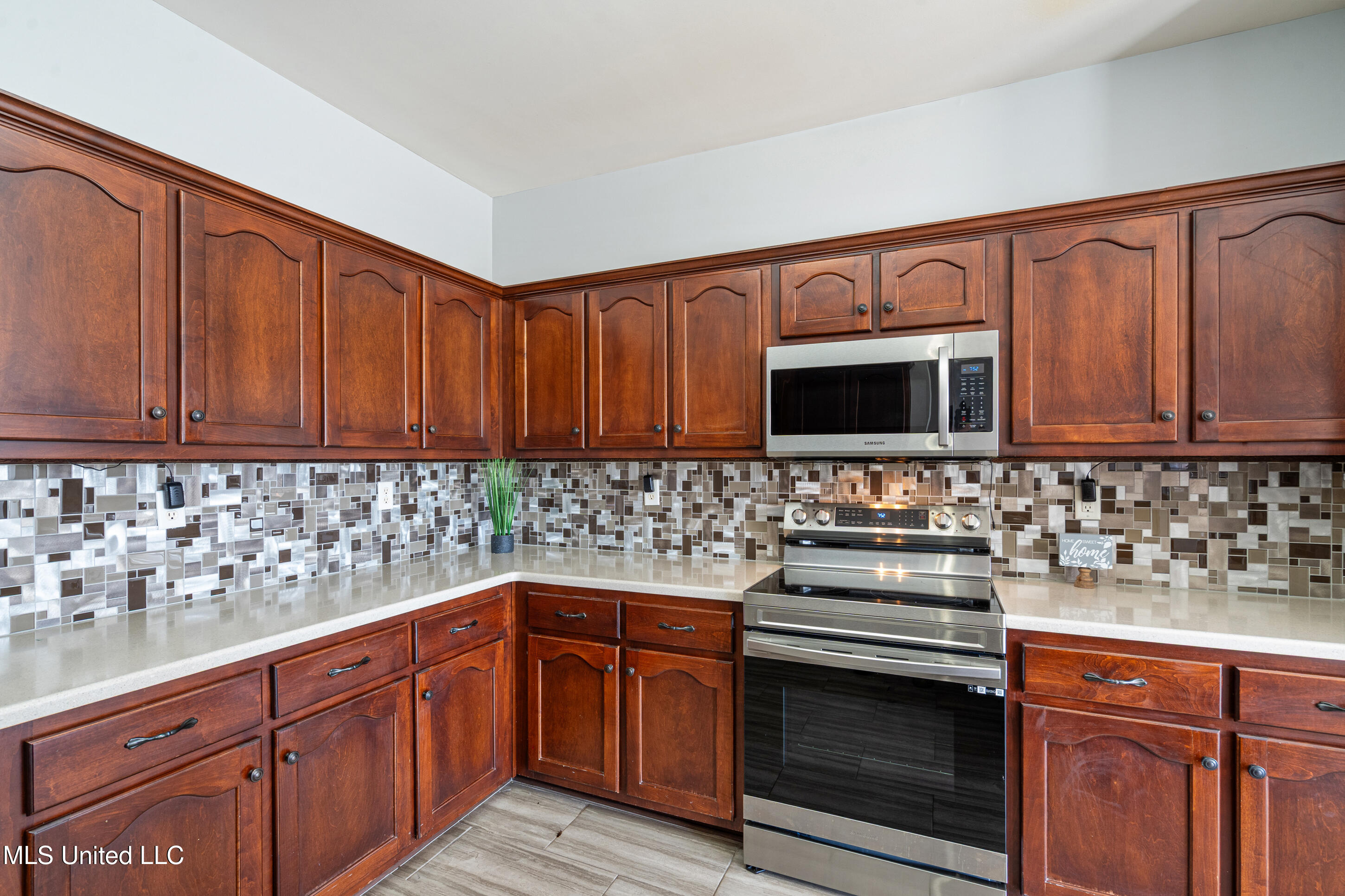 3091 Bramble Crest Drive Property Photo 7