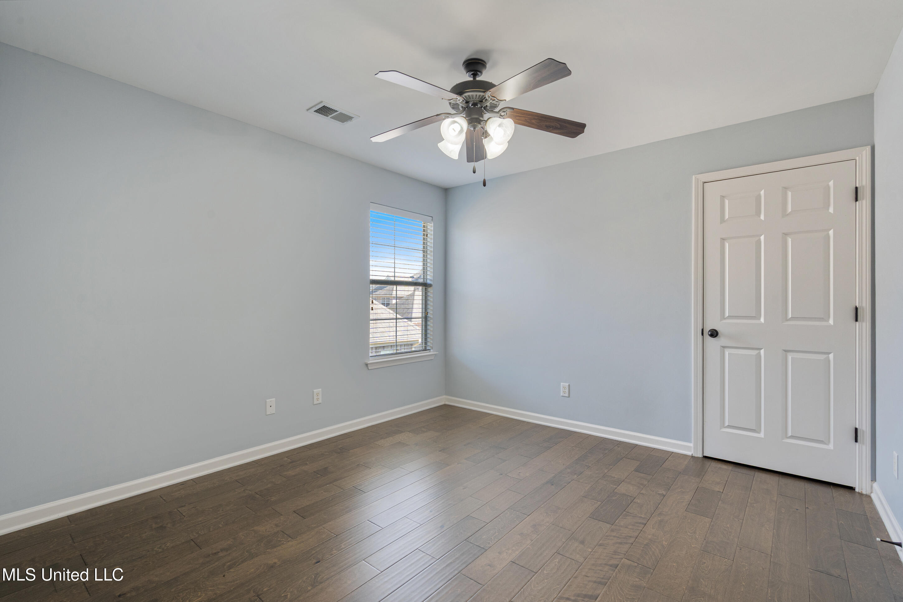 3091 Bramble Crest Drive Property Photo 15