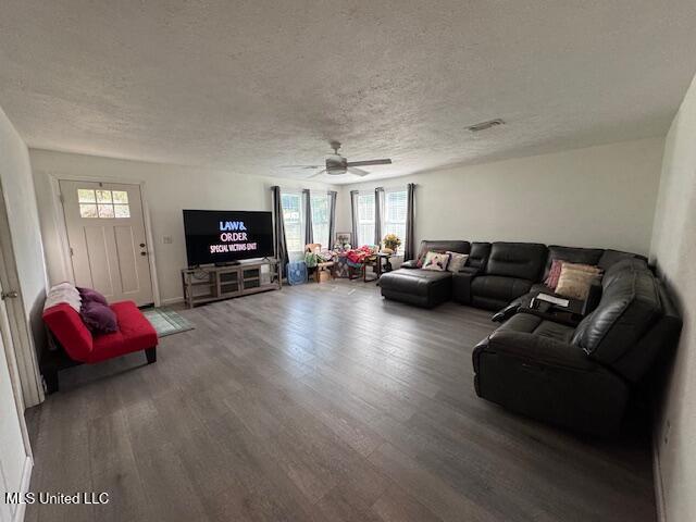 1019 Kennedy Road Property Photo 10