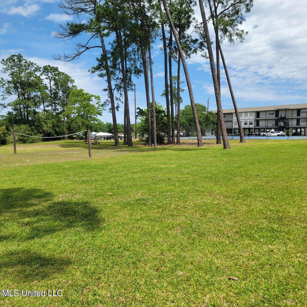 3230 Cumberland Road Property Photo 6