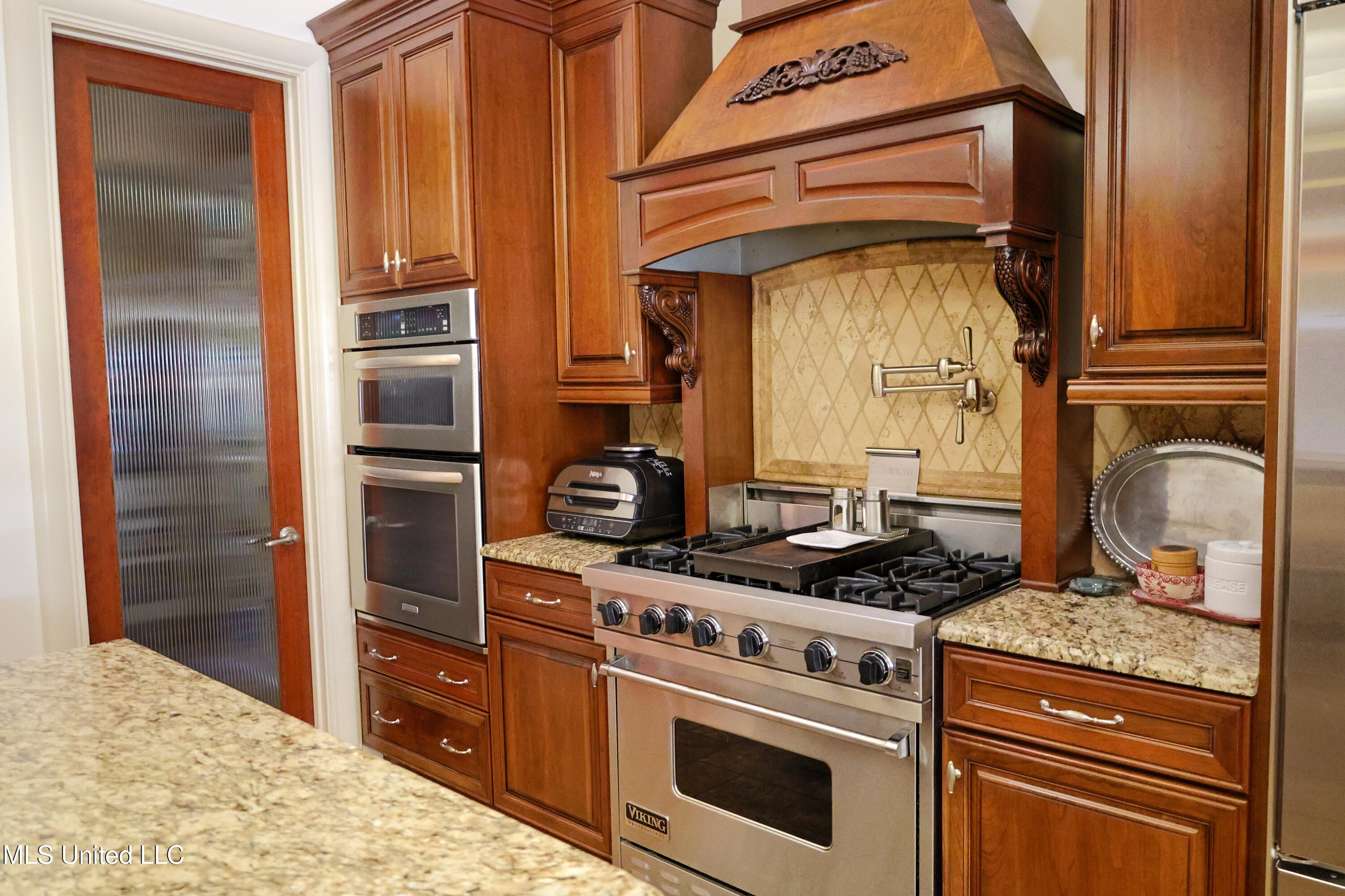 68 Southbrook Lane Property Photo 17