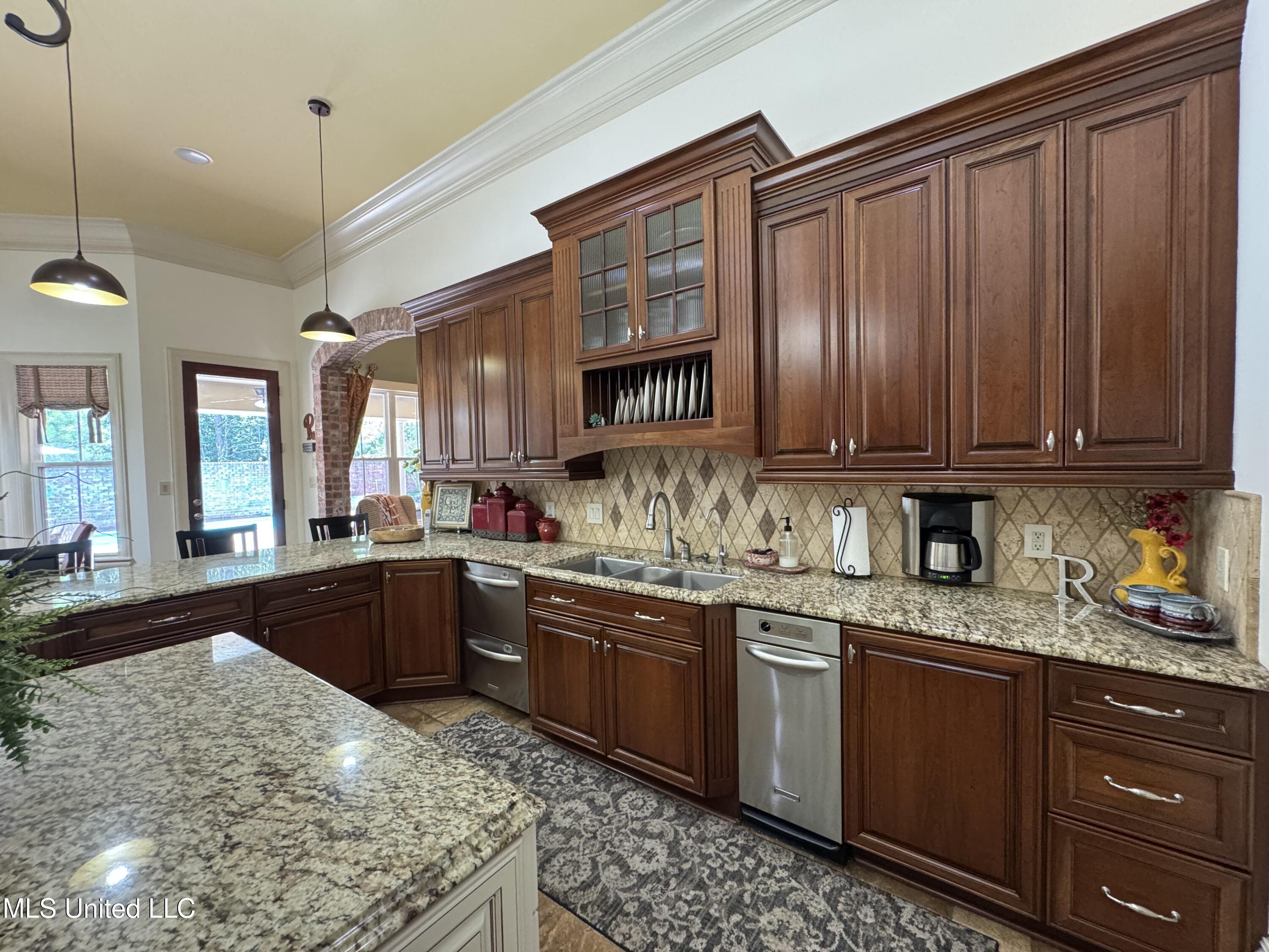 68 Southbrook Lane Property Photo 19