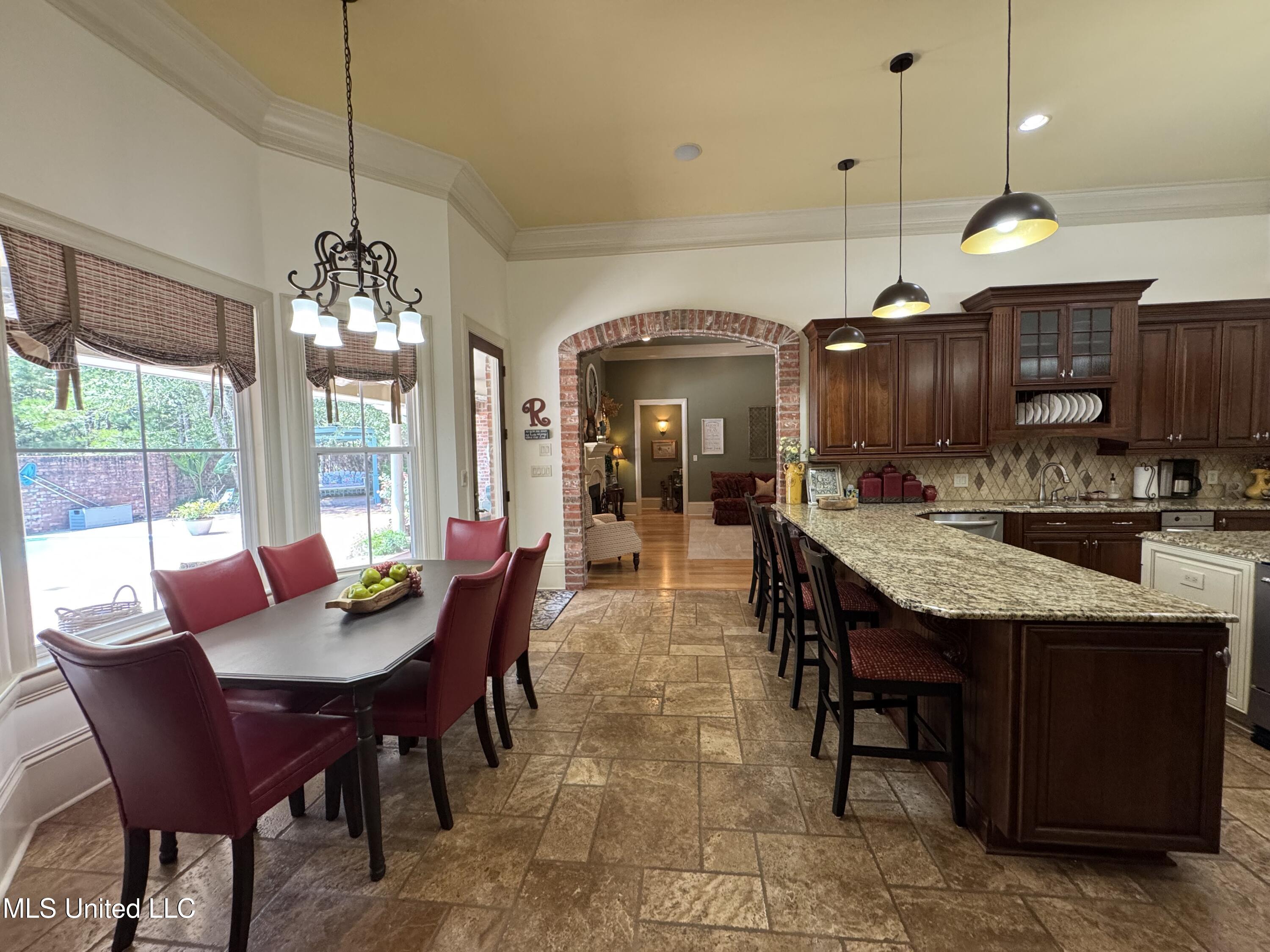 68 Southbrook Lane Property Photo 25