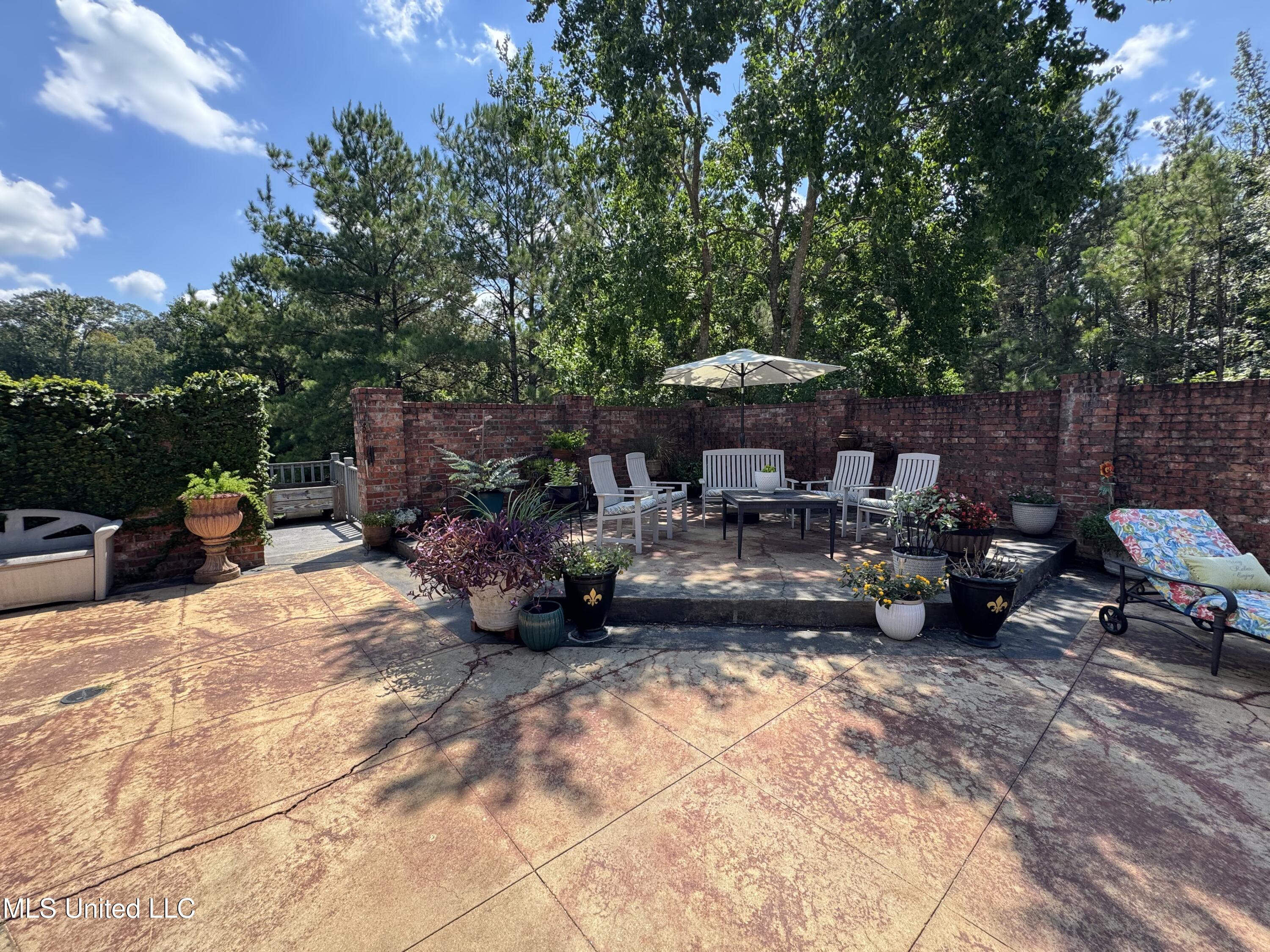 68 Southbrook Lane Property Photo 72