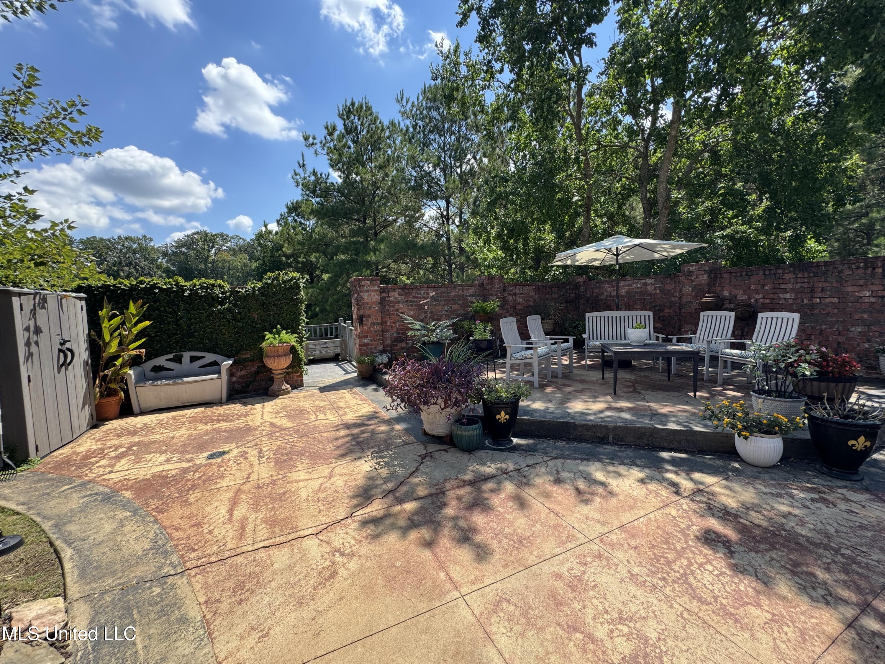 68 Southbrook Lane Property Photo 74